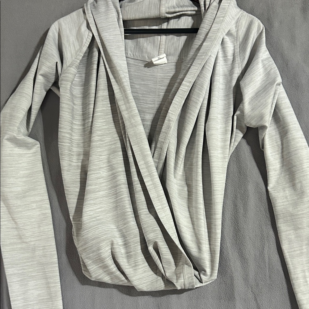 Zyia Active Cream Yoga Twist front Shawl - XL